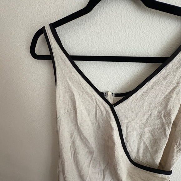 SHEIN Linen Blend Wrap Front Romper Cream Black Contrast Trim Size 6 M - Picture 6 of 8